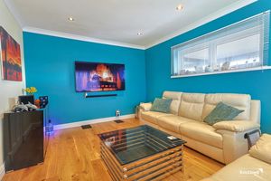 Photo 7- click for photo gallery